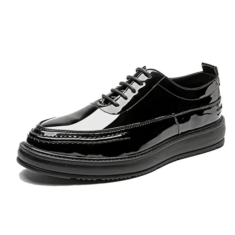 Round toe lace-up patent leather shoes