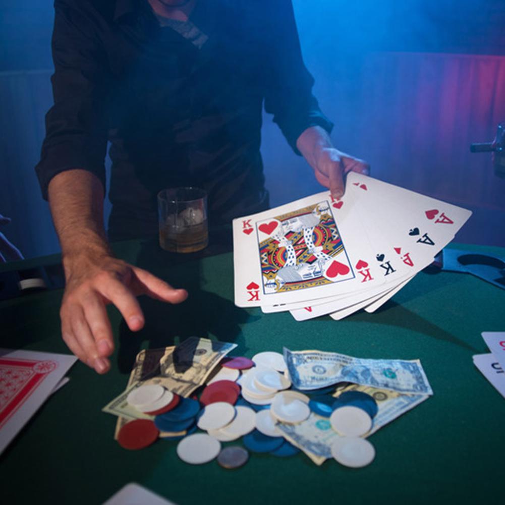 Playing cards, extra large, oversized playing cards