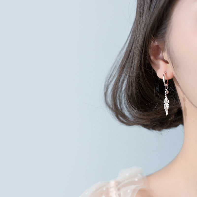 S925 White Fungus Buckle Women