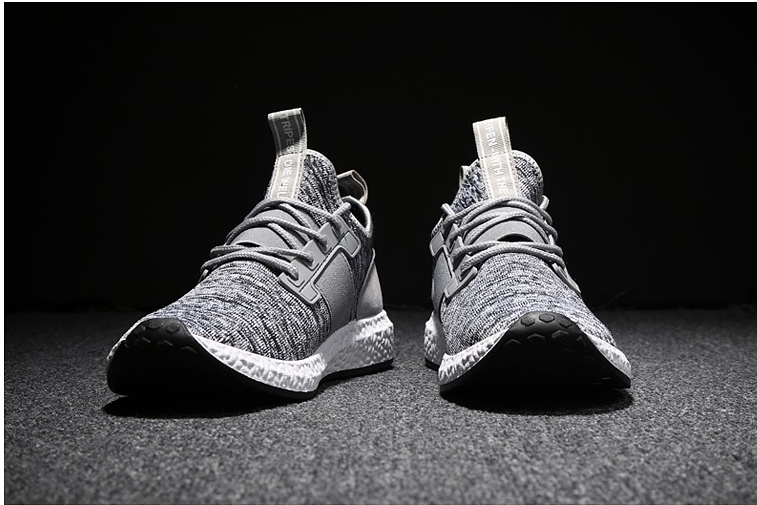 Men's Breathable Mesh Sports Casual Running Shoes