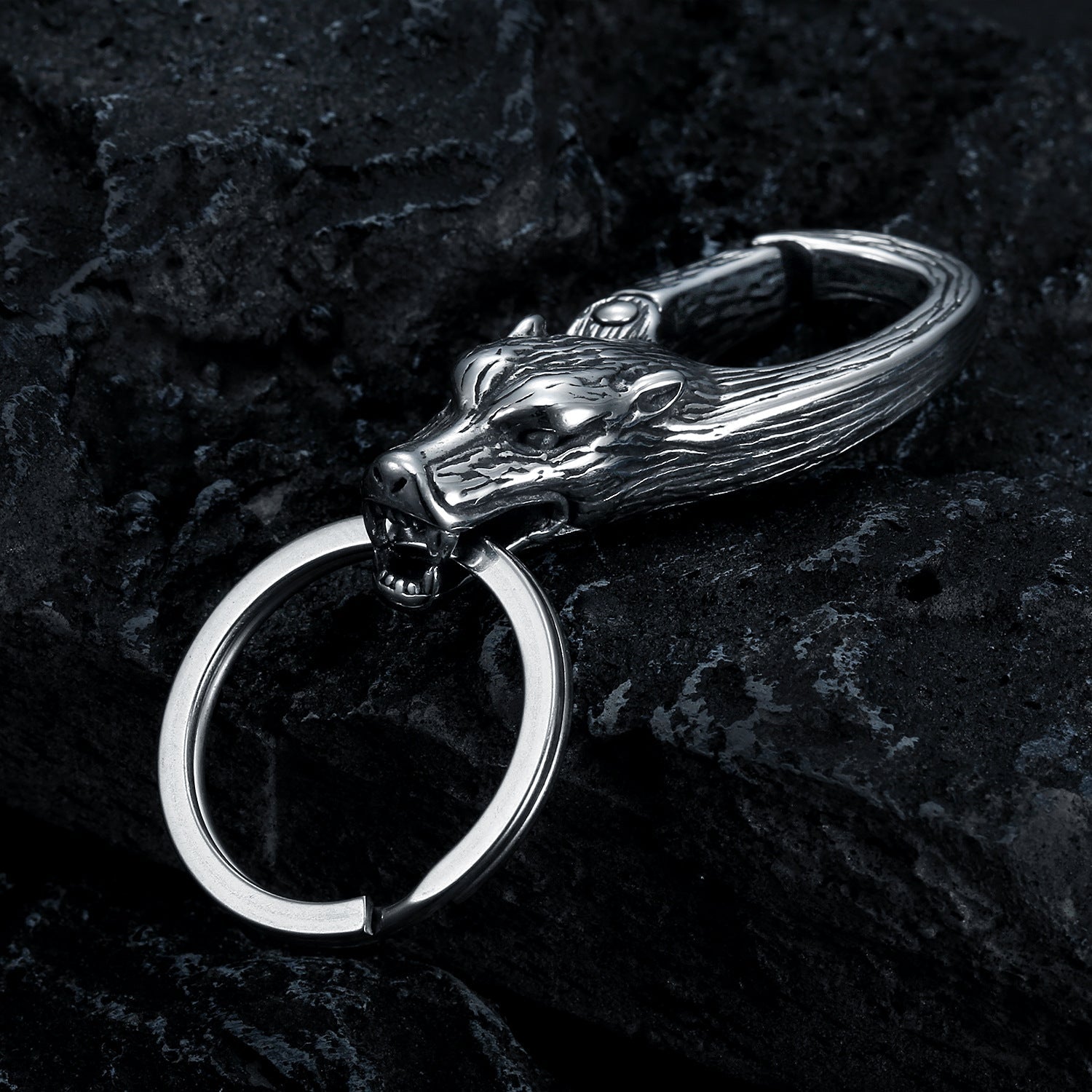 European And American Fashion Wolf Head Stainless Steel Keychain
