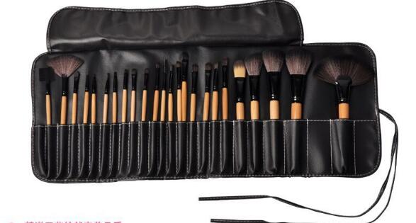 Makeup Brush Set with Cosmetic Tools