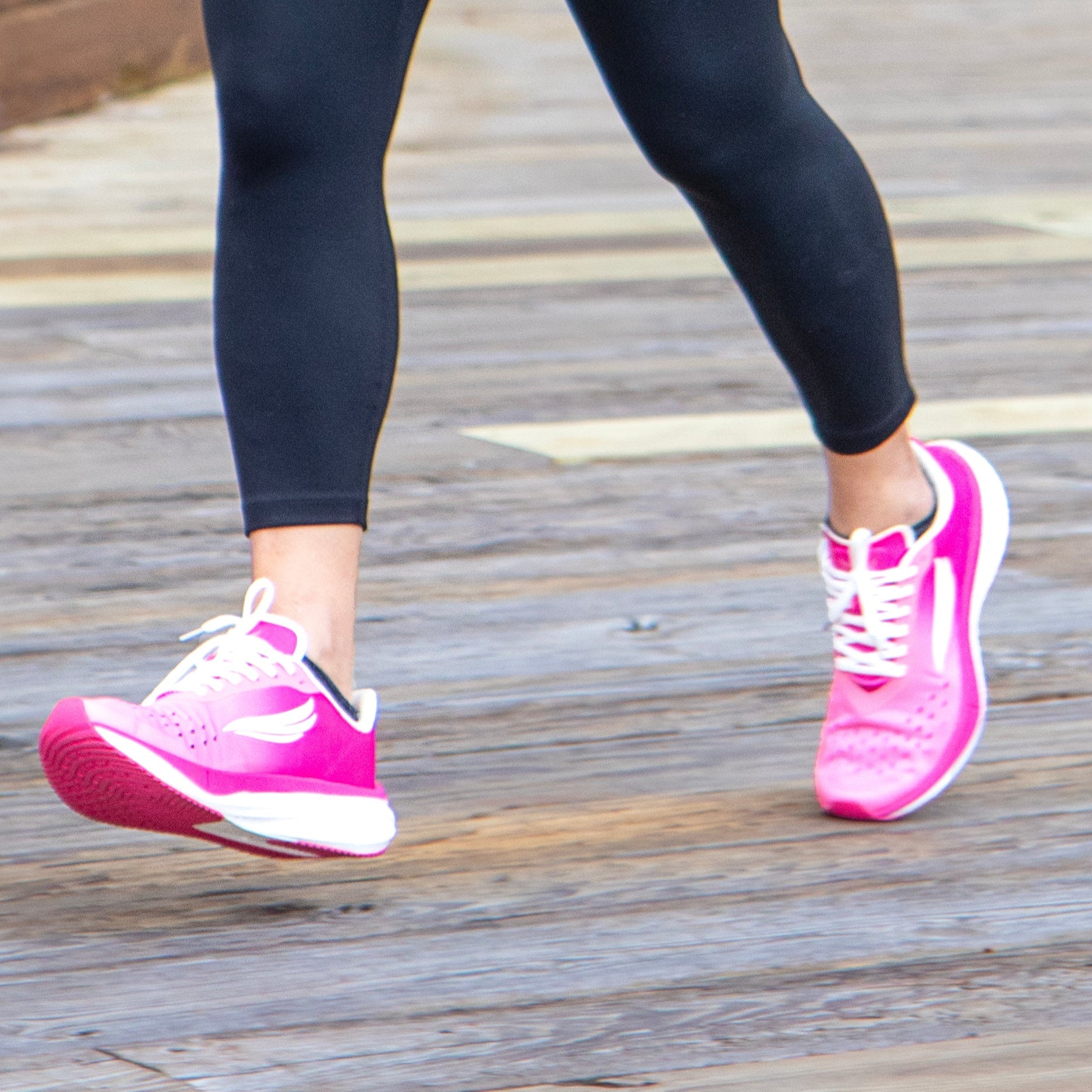 APUS Women - Pink
