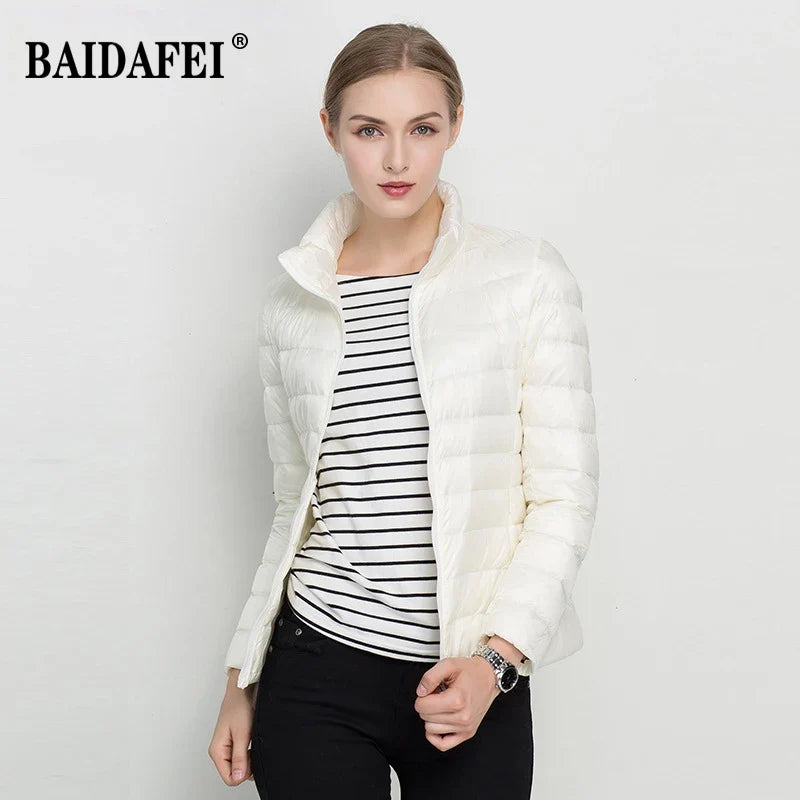 Women Short Puffer Jacket 2025 New Fashion Stand Collar Lightweight Water-Resistant Packable Female Down Parka Casual Coat