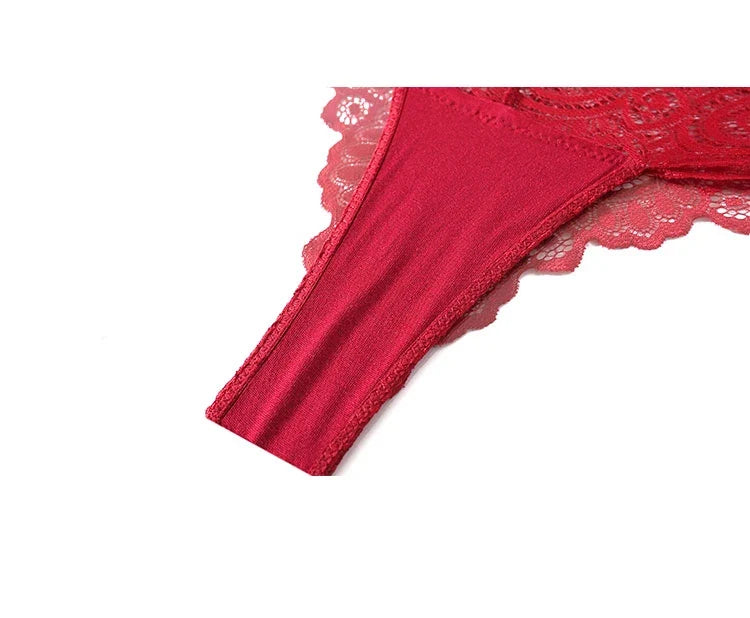 TERMEZY Women Sexy Thongs Lace Panties Low-waist Briefs Intimates Underwear Female G-String Breathable Lingerie Temptation Panty