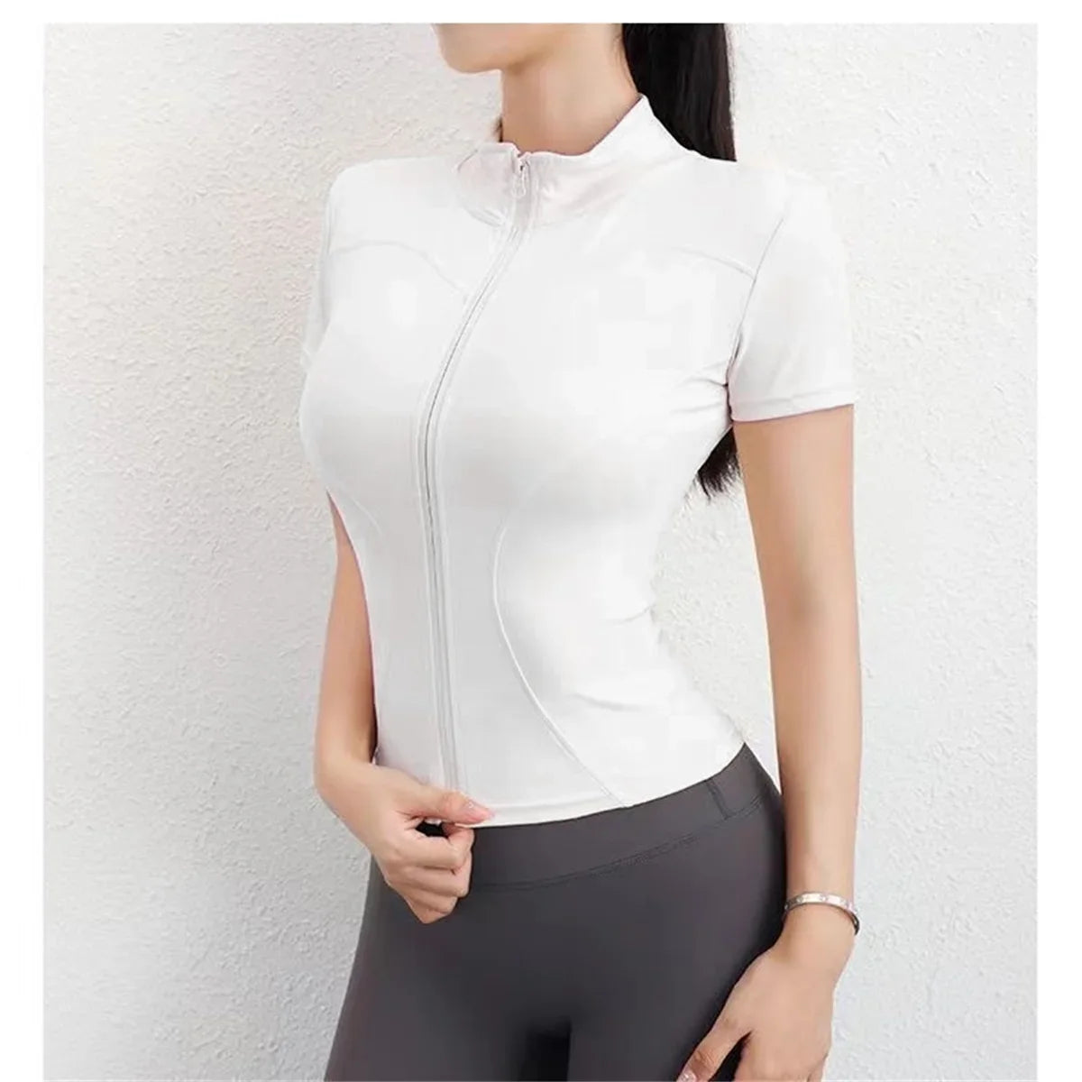 Casual Slim Sports Coat For Women Short Sleeve Solid Zipper Tops Female Cycling Running Yoga Outfit Clothes Summer Sport Jacket