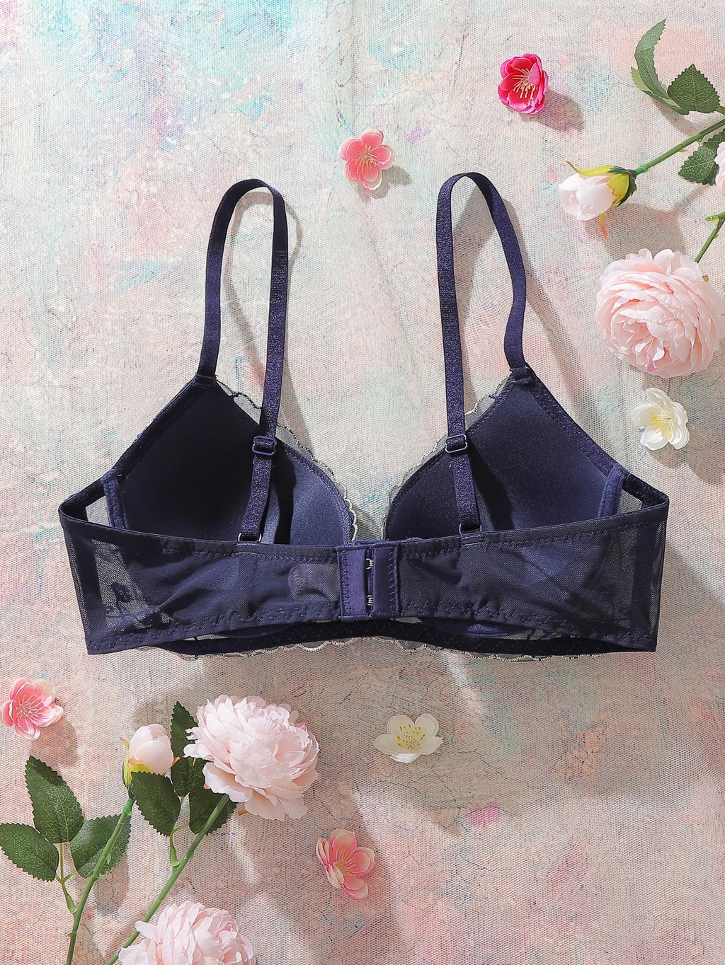 1Pcs Everyday Thin Cup Women's Bra Soft Knitted Push-Up Bra Floral Embroidery Spliced Breathable Lace Underwire Bra for Women