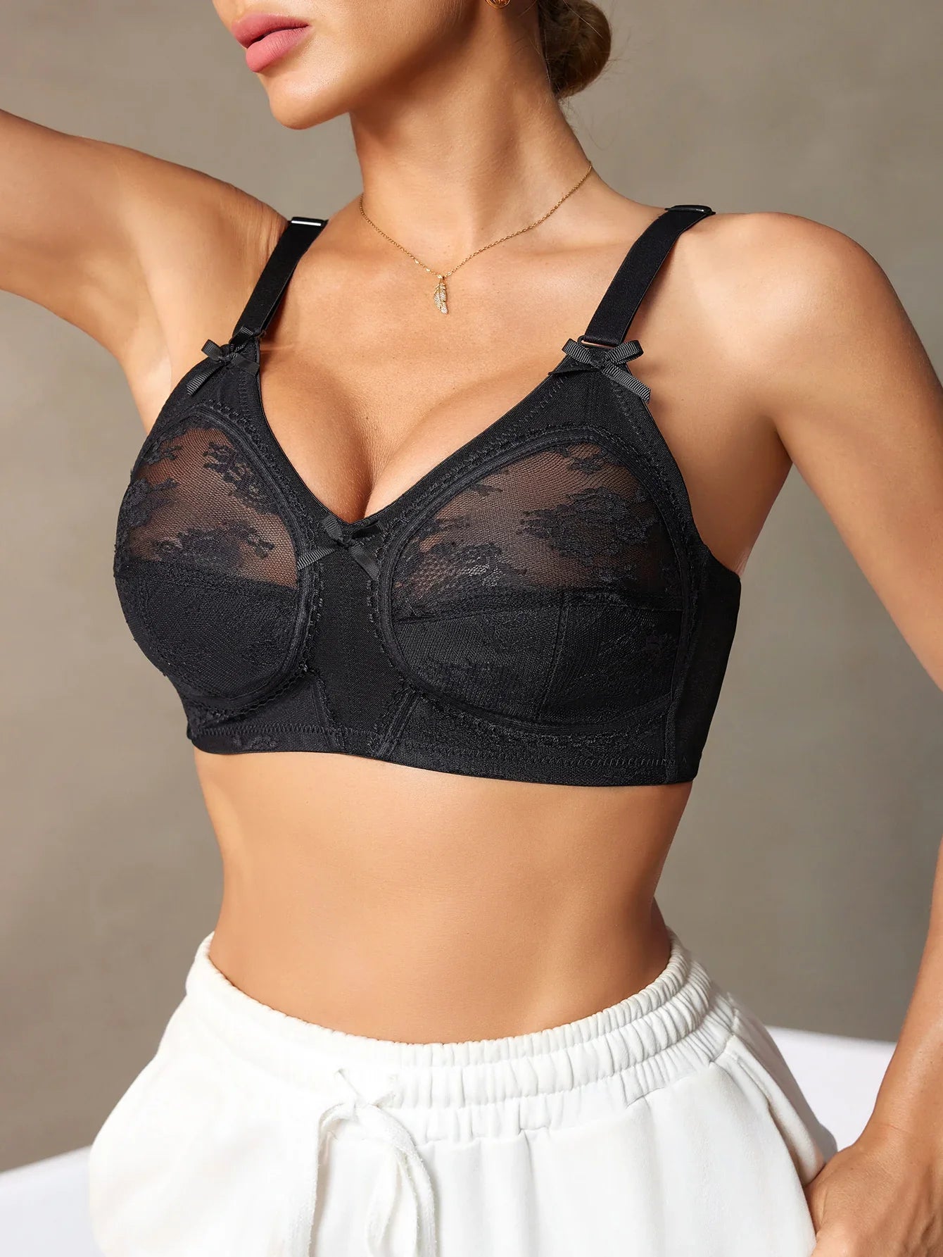Full Coverage Lace Women's Bra Wide Strap Wireless Push up Bra Daily Breathable Mesh Unlined Lingerie Bow Bra Women