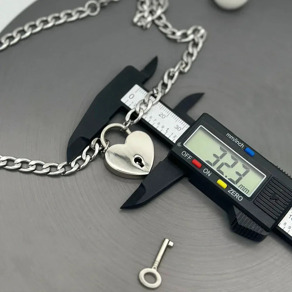 Key to My Heart Day Collar