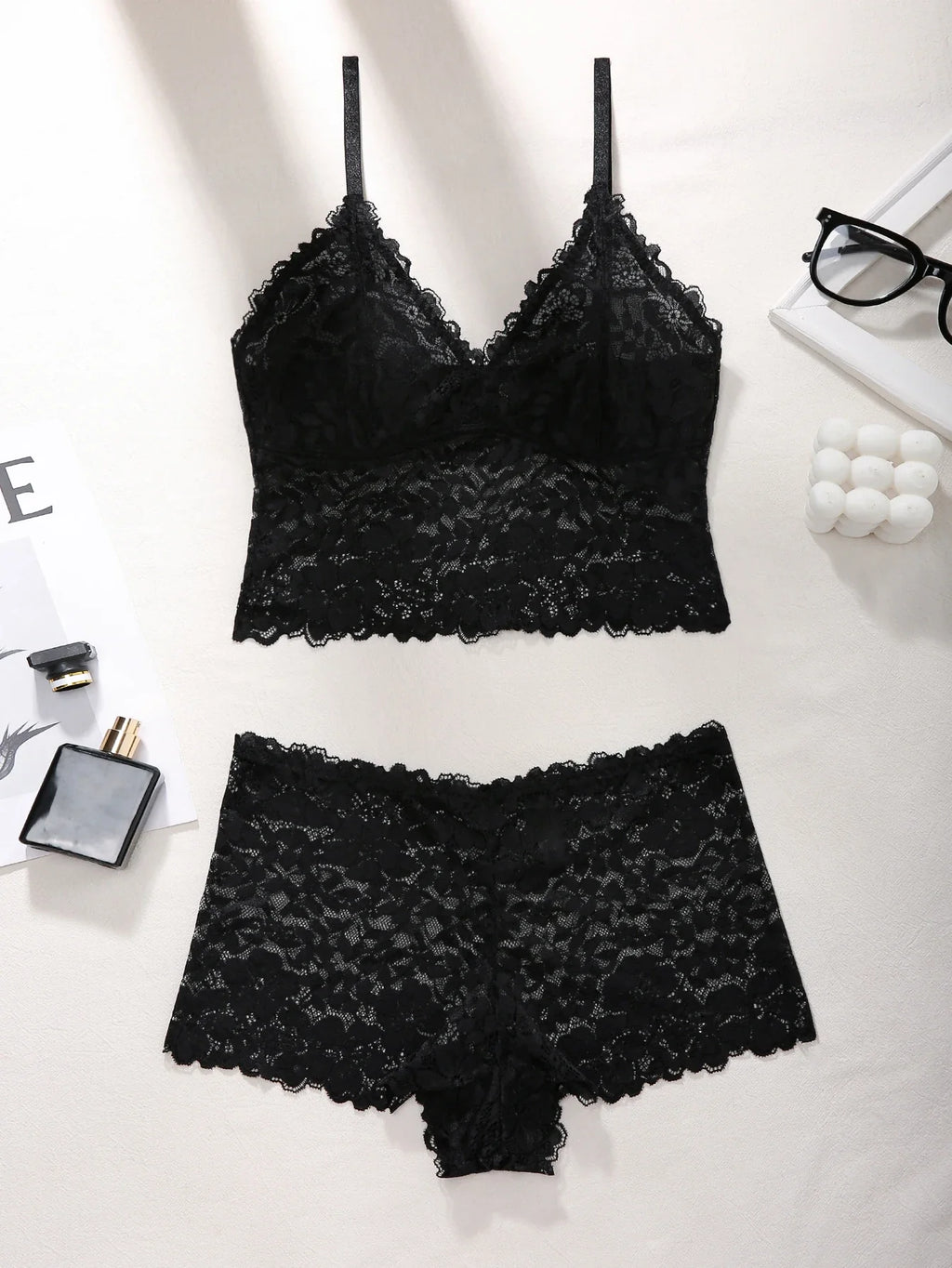 2 Sets Lace Women's Underwear Set Sexy Mesh Unlined Wireless Bra Soft Female Lace Panties Lingerie Set