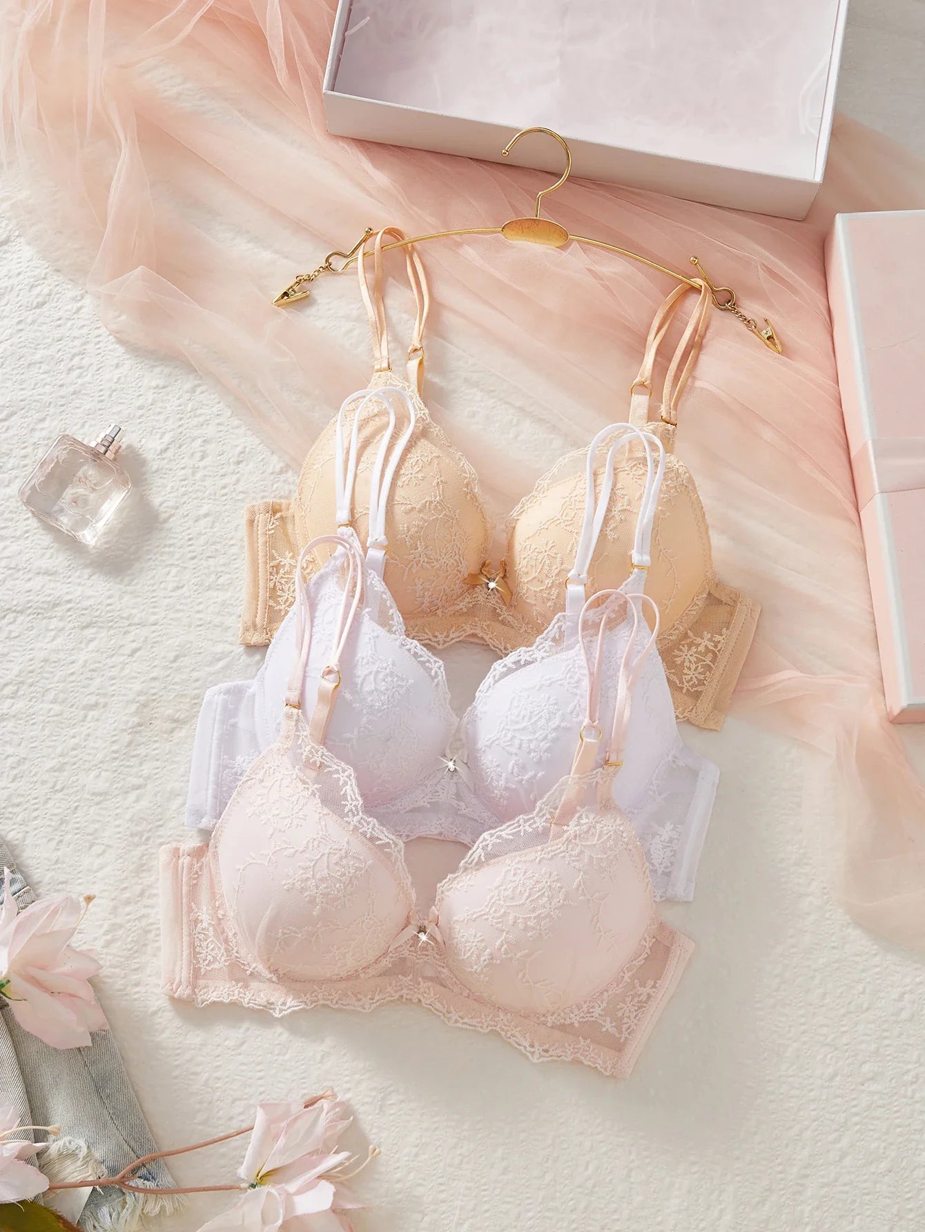 3-Pack Women's Underwear Set Lace Floral Fabric Push-Up Bra for Women Underwire Unpadded Sexy Lingerie Set