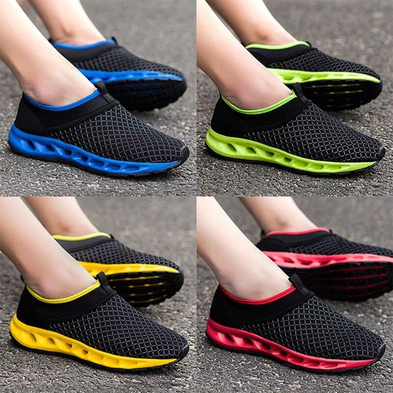 Men's Lightweight Mesh Slip-On Running Shoes