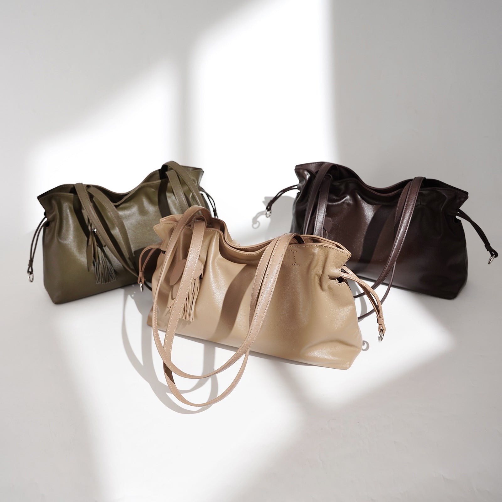 Womens Stylish, Vintage, Versatile, And Personalized Shoulder Bag