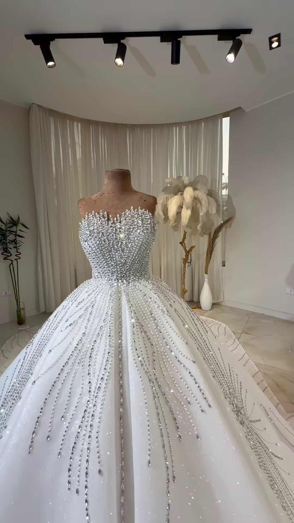 Luxury Wedding Dress | Ball Gown Bridal Dress GD106