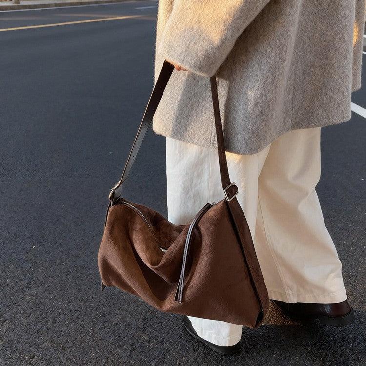 Womens Casual Retro Versatile Crossbody Bag